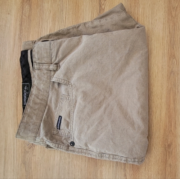 Quicksilver - Picture 2 of 3